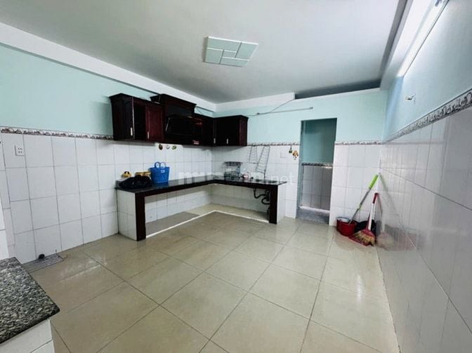 Cho thuê nhà khu Bình Phú 2, 15 triệu