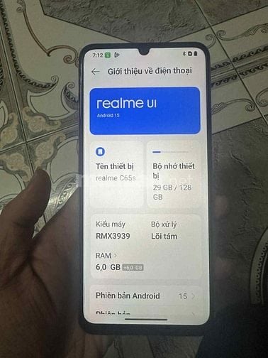 Em cần pass realme C65s - tình trạng like new