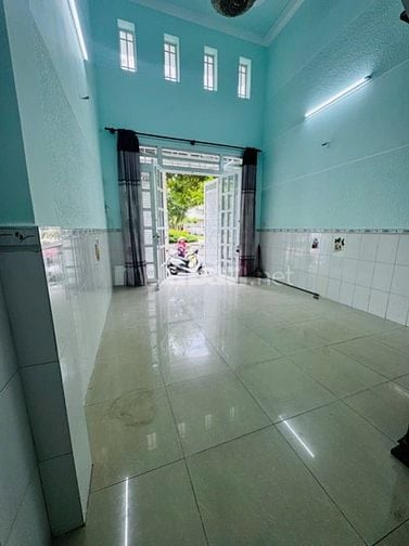 Cho thuê nhà khu Bình Phú 2, 15 triệu