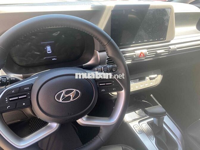 Hyundai Stargazer 2022 1.5 Cao cấp 6 chỗ - 6500 km