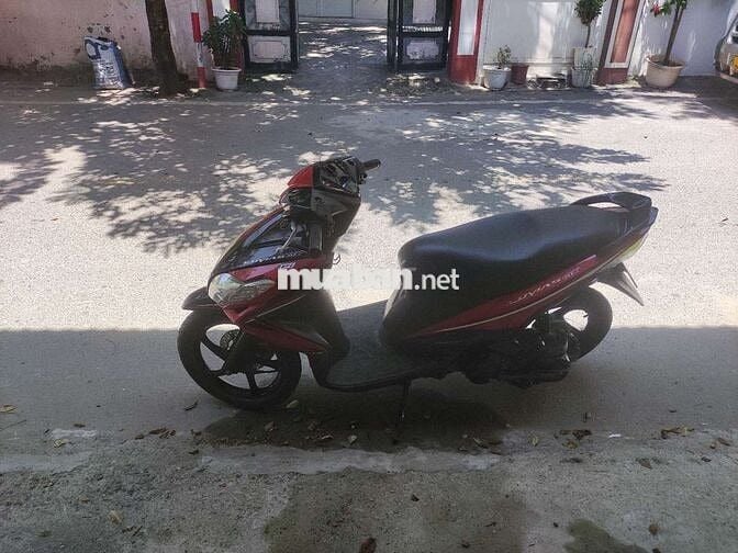 E lên đời cần bán xe máy