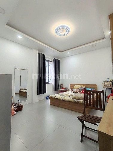 DUY NHẤT 2 TUẦN ĐẺ GIÁ 4TỶ8 NGAY CHỢ PHÚ NHUẬN BÁN CĂN CAO THẮNG  