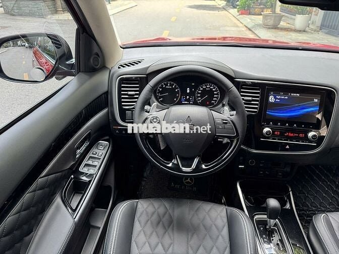 Mitsubishi Outlander 2.0 Premium 2022