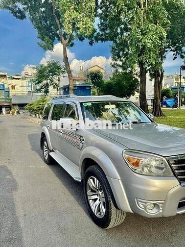 Ford Everest 2011, máy dầu,số tự động, bản LIMITED
