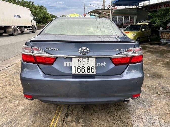 54 2015 2.5G - 99999 km