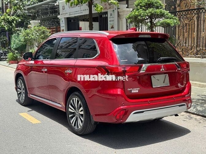 Mitsubishi Outlander 2.0 Premium 2022