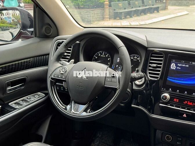 Mitsubishi Outlander 2.0 Premium 2022