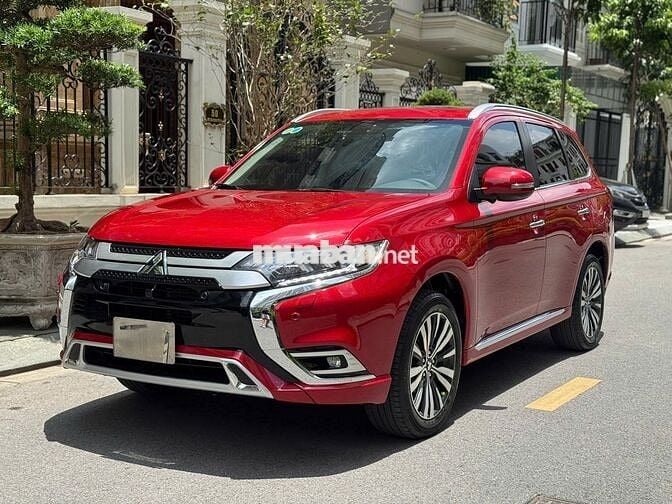 Mitsubishi Outlander 2.0 Premium 2022