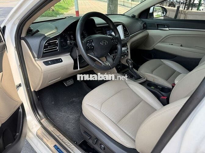 Elantra 2.0 sx 2019 ĐB