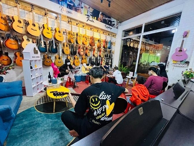 Tuyển Dụng Giáo Viên Dạy PIANO