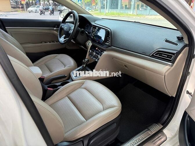 Elantra 2.0 sx 2019 ĐB