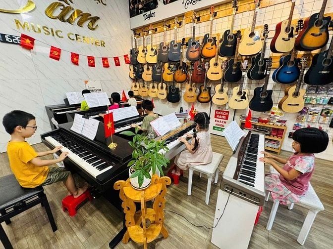 Tuyển Dụng Giáo Viên Dạy PIANO