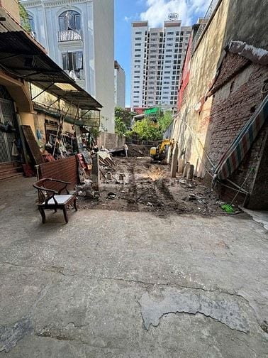 Chỉ 10,6 tỷ bán đất vàng Lương Khánh Thiện, ô tô đỗ cửa, mặt tiền rộng