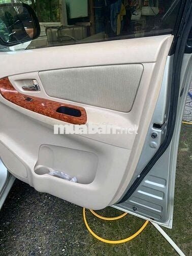 Innova G 2007 - 19000 km