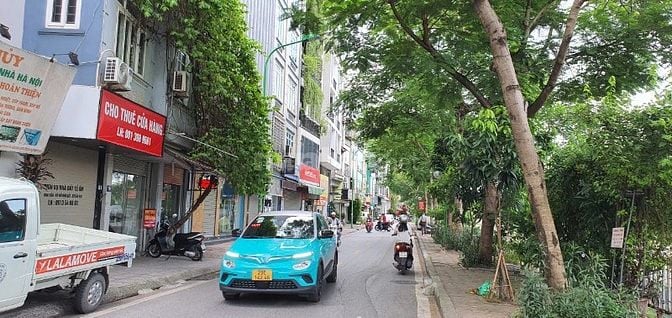Bán nhà mặt phố Bờ sông Sét, DT 40 m2, 8 tầng, ở & KD luôn! 
