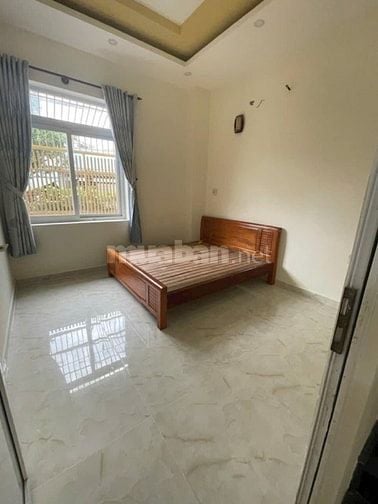 Cho thuê gấp nhà đẹp 8x16m – 4 phòng ngủ, mỗi phòng có WC riêng