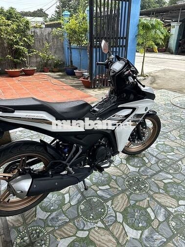 Exciter 155 abs 2024 trắng mới 95%