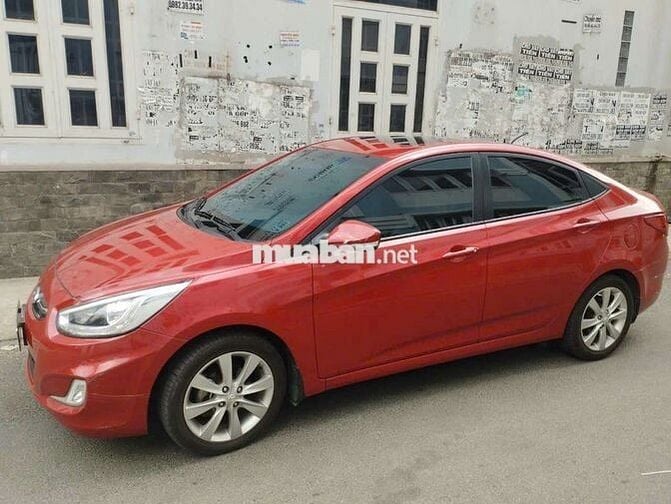 XE HYUNDAI ACCENT BLUE 2015  47000 km