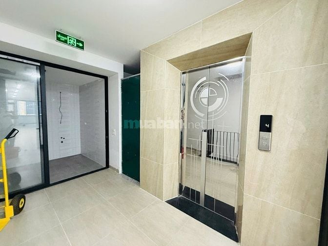 Bán nhà mặt phố Hoà Mã, 105m, 7 tầng thang máy, vỉa hè, ô tô 2 chiều