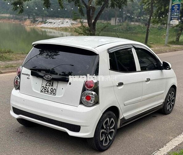 Kia Moỏning 2011