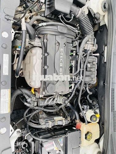 Cần bán xe gia đình Chevrolet Cruze LS 2013