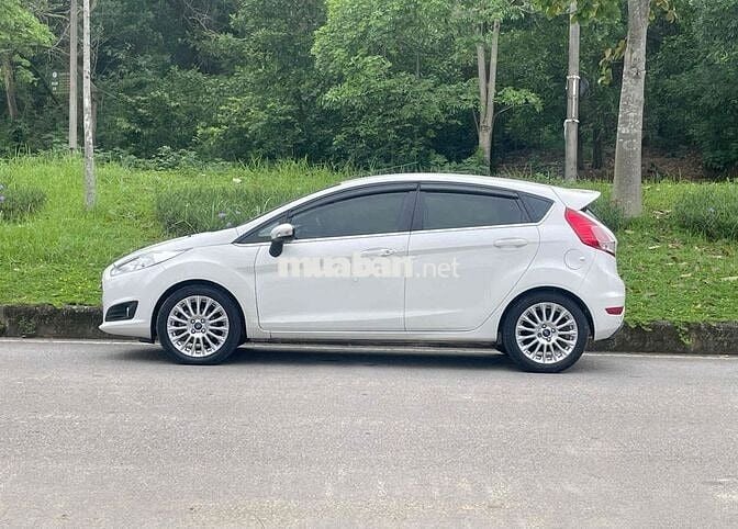 Ford Fiesta 2015 S 1.5 AT số tự động đẹp xuất sắc