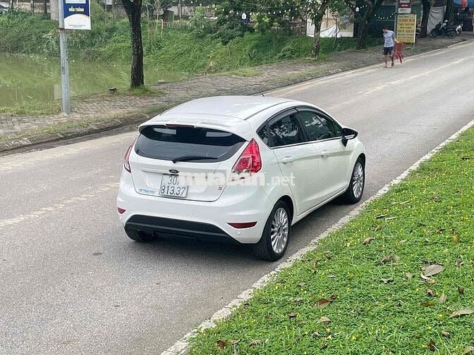 Ford Fiesta 2015 S 1.5 AT số tự động đẹp xuất sắc