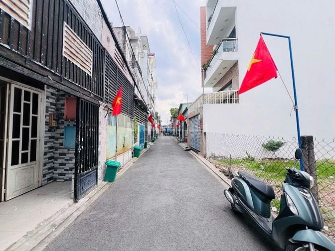 NHÀ HIỆP THÀNH - QUẬN 12 - HẺM NHỰA 5M - 47M2 - GẦN NGÃ BA ĐÔNG QUANG
