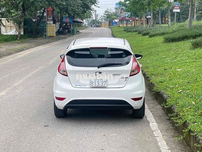 Ford Fiesta 2015 S 1.5 AT số tự động đẹp xuất sắc