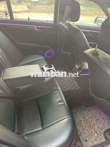 Mercedes Benz C Class 2010 C250 CGI - 686868 km