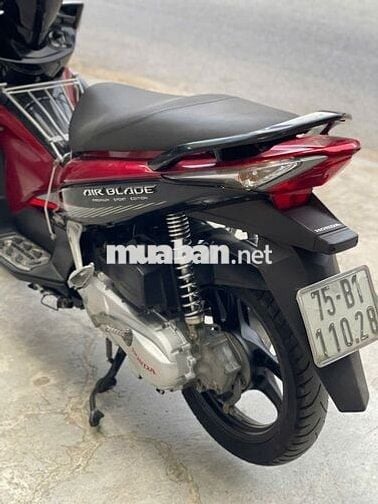 Cần thanh lý Airblade 2012