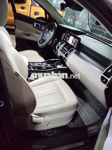 Kia Sorento 2020 Premium 2.2 AT AWD - 29000 km