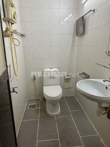 Bán nhà Mặt tiền Tạ Quang Bửu P5Q8