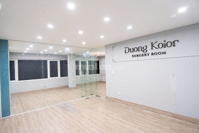 Cho Thuê Văn Phòng 80m2 tại Phố Châu Long, Quận Ba Đình, Mặt Tiền 9m