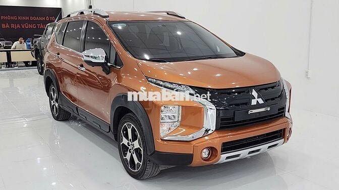 Xpander  Cross 2022 - Bao ra tên