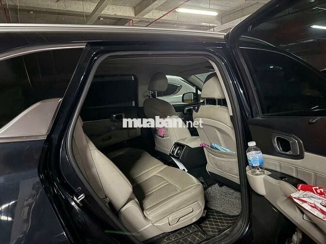 Kia Sorento 2020 Premium 2.2 AT AWD - 29000 km