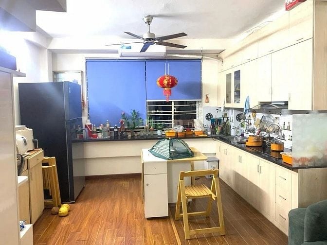 Bán gấp nhà phố Thanh  Xuân ngõ ô tô, mặt tiền gần 5m, giá nhỉnh 11 tỷ