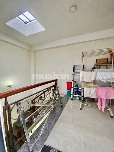NHÀ SỔ HỒNG RIÊNG HXH ĐƯỜNG TRUNG MỸ TÂY 13