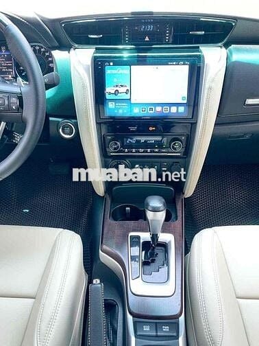 Toyota Fortuner 2017 2.7V 4x4 -