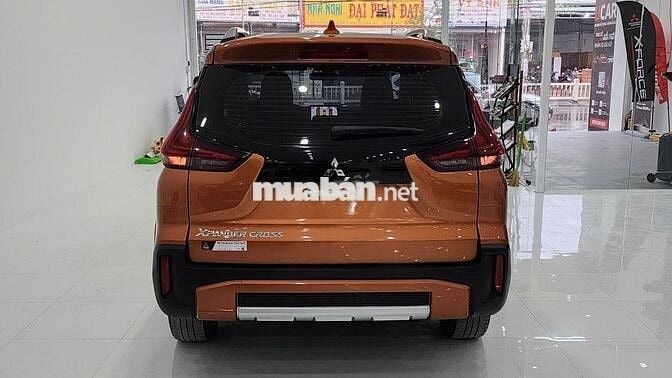 Xpander  Cross 2022 - Bao ra tên