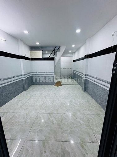 Cho thuê nhà mới xây hẻm 79 bến Phú Định 5 triệu