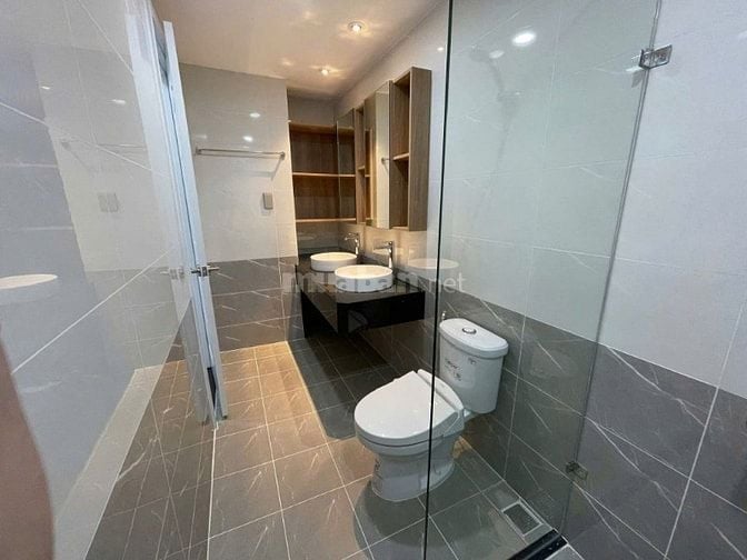 PN-Techcons,Hoa Sứ, Phú Nhuận: 90m2, 18tr/tháng, 2p ngủ, 2wc, Nội thất
