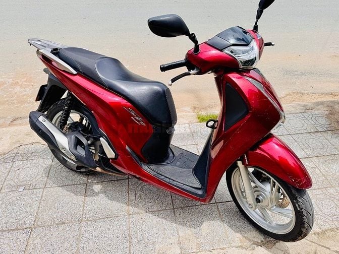 Bán xe SH thắng ABS 2017 màu đỏ chính chủ