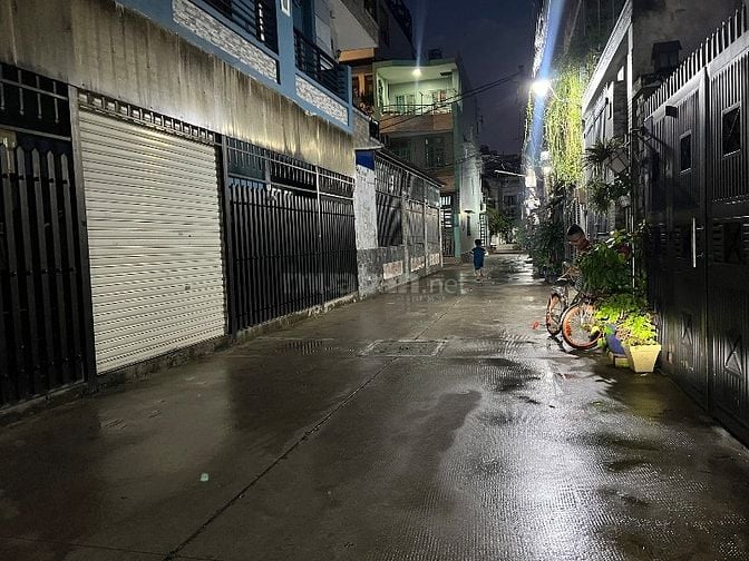 Nhà 4 Lầu DT:4,2x15m Cao cấp hẻm 5m Phạm Văn Chiêu, P14, Q.Gò Vấp.