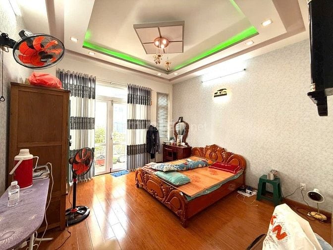 Nhà 4 Lầu DT:4,2x15m Cao cấp hẻm 5m Phạm Văn Chiêu, P14, Q.Gò Vấp.