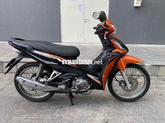 Wave Rsx Fi(2016)bstp,chính chủ,xe đẹp keng,zin êm