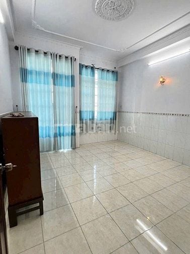Cho Thuê Nhà Mặt Tiền Đường 23 khu-Bình Phú-P10-Q6, 17 triệu
