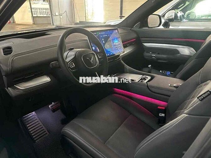 VinFast VF9 2024 Plus - 1400 km giá 1ty280