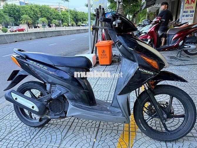 Honda click biển 43. máy rin ngon chạy mạnh