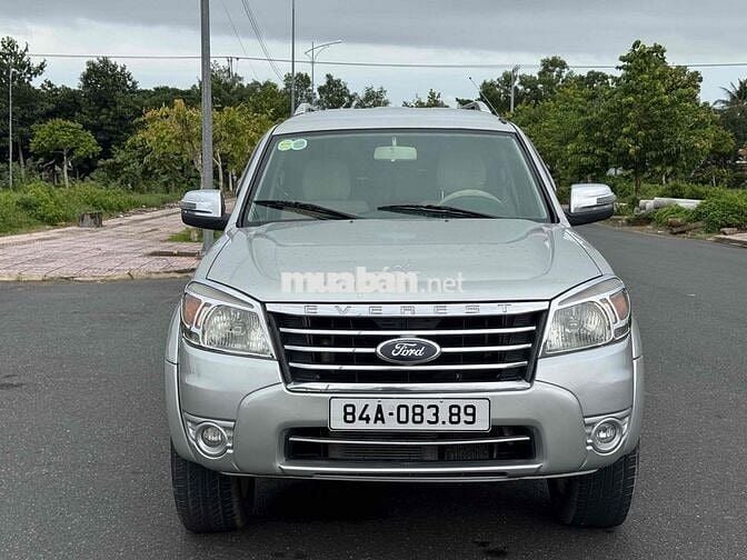 Ford Everest 2011 2.5L 4x2 AT - 138000 km